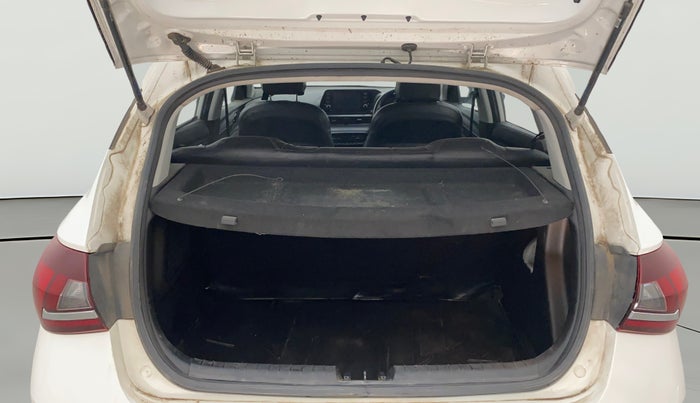 2023 Hyundai NEW I20 ASTA 1.2 MT, Petrol, Manual, 33,670 km, Boot Open Zoomed View