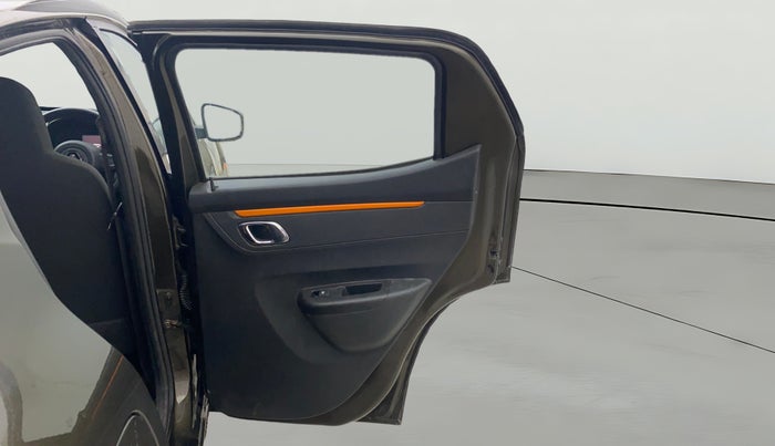 2020 Renault Kwid CLIMBER 1.0 AMT (O), Petrol, Automatic, 40,442 km, RHS Rear Door