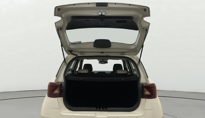 2021 Hyundai VENUE SX PLUS 1.0 TURBO DCT, Petrol, Automatic, 1,06,047 km, Boot Door Open