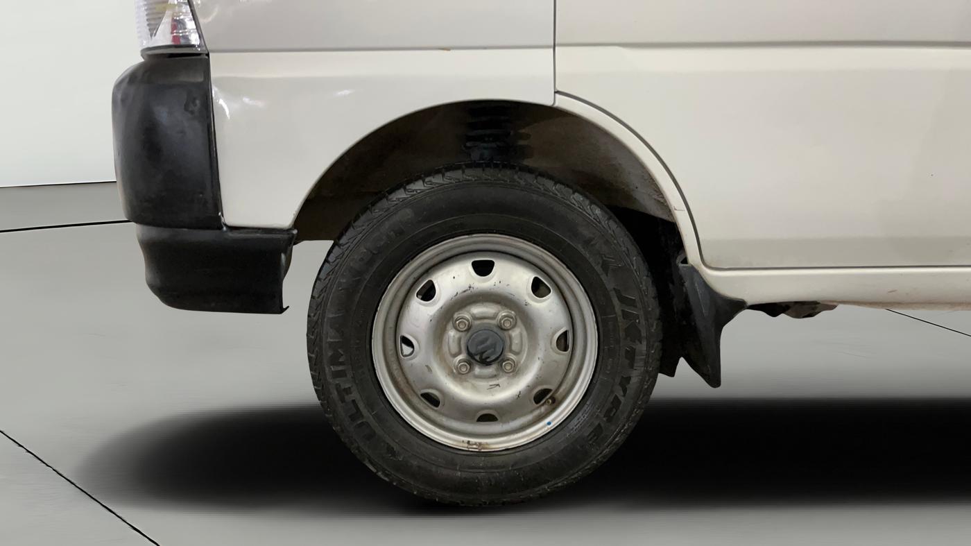 2019 Maruti Eeco 5 STR WITH A/C+HTR, Petrol, Manual, 40,669 km, Left Front Wheel