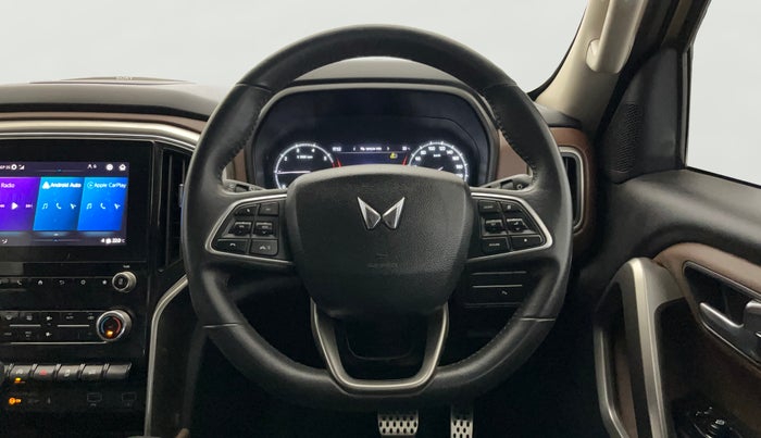 2022 Mahindra SCORPIO-N Z8 L PETROL AT 6 STR, Petrol, Automatic, 82,038 km, Steering Wheel Close Up