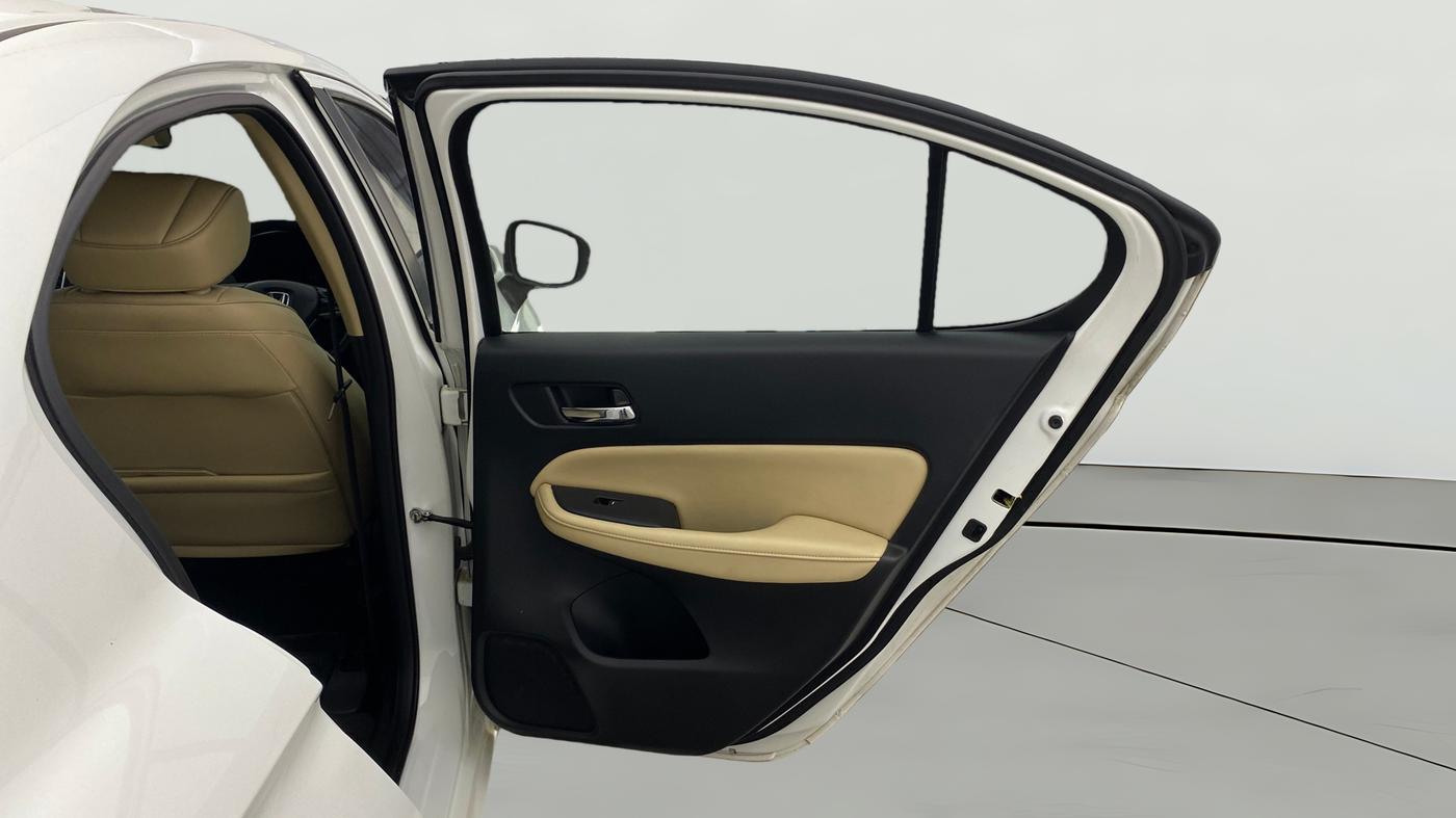 2022 Honda City 1.5L I-VTEC ZX CVT, Petrol, Automatic, 83,228 km, RHS Rear Door