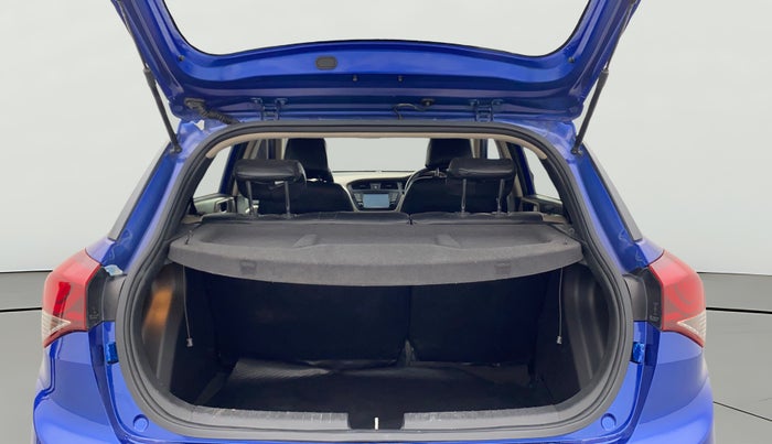 2016 Hyundai Elite i20 ASTA 1.2 (O), Petrol, Manual, 75,828 km, Boot Open Zoomed View