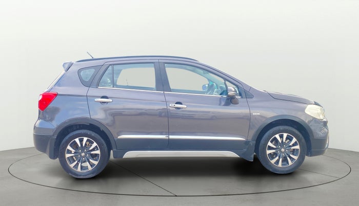 2018 Maruti S Cross ZETA 1.3, Diesel, Manual, 1,17,600 km, Right Side View
