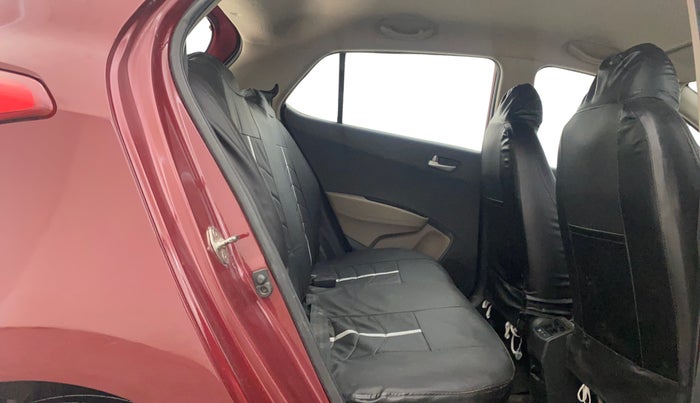 2014 Hyundai Grand i10 SPORTZ AT 1.2 KAPPA VTVT, Petrol, Automatic, 96,224 km, Right Side Rear Door Cabin