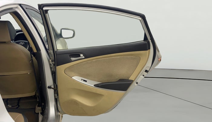 2012 Hyundai Verna FLUIDIC 1.4 VTVT, Petrol, Manual, 1,40,443 km, RHS Rear Door