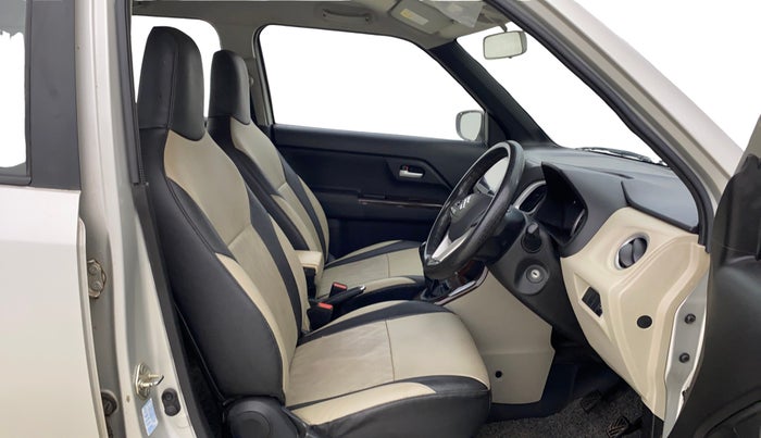 2021 Maruti New Wagon-R ZXI 1.2, Petrol, Manual, 50,624 km, Right Side Front Door Cabin