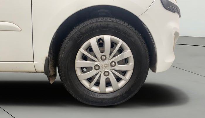 2013 Hyundai i10 SPORTZ 1.2, Petrol, Manual, 63,178 km, Right Front Wheel