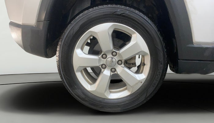 2017 Jeep Compass LIMITED 1.4 PETROL AT, Petrol, Automatic, 43,024 km, Right Rear Wheel