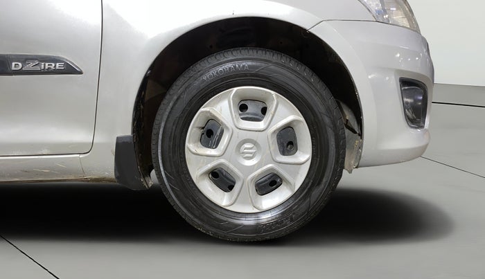 2014 Maruti Swift Dzire VXI, Petrol, Manual, 35,970 km, Right Front Wheel