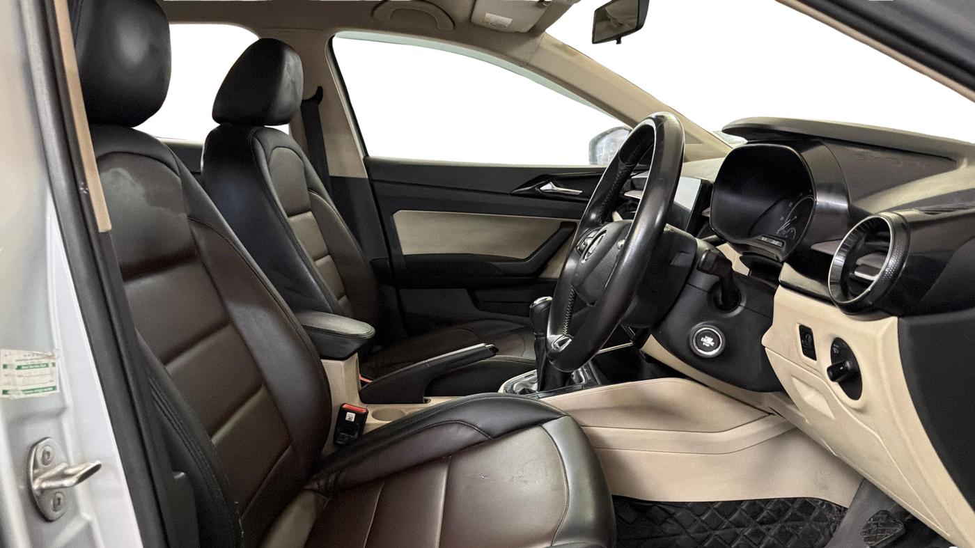 2022 Skoda SLAVIA AMBITION 1.0L TSI MT, Petrol, Manual, 35,731 km, Right Side Front Door Cabin