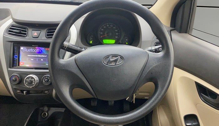 2017 Hyundai Eon ERA +, Petrol, Manual, 26,561 km, Steering Wheel Close Up