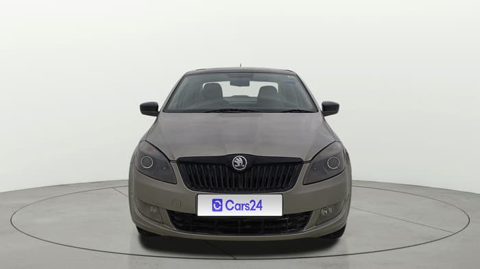 2015 Skoda Rapid ELEGANCE 1.6 MPI MT, Petrol, Manual, 98,452 km, Front