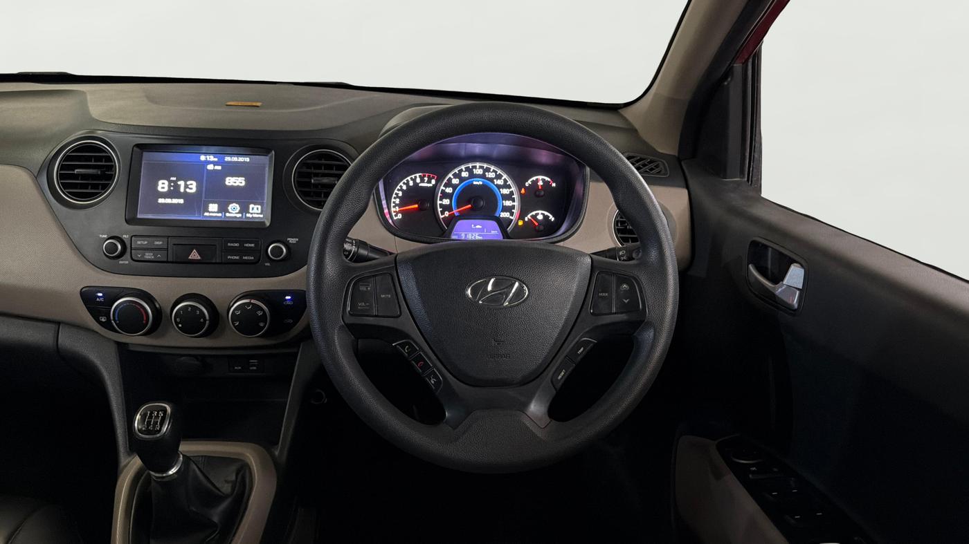 2017 Hyundai Grand i10 SPORTZ (O) 1.2 KAPPA VTVT, Petrol, Manual, 91,793 km, Steering Wheel Close Up
