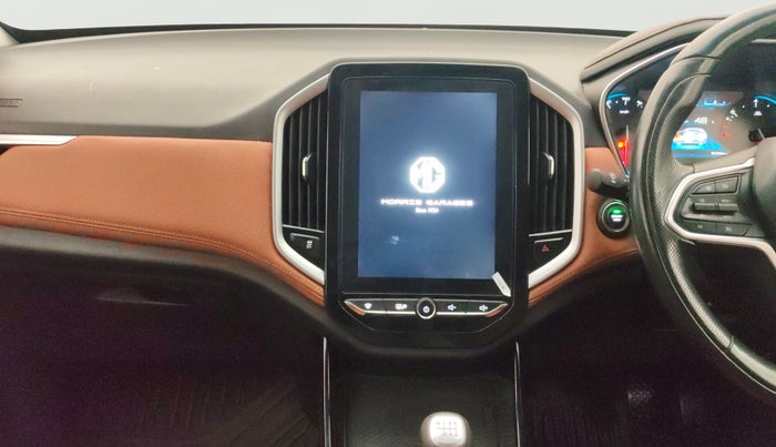 2021 MG HECTOR PLUS SHARP 1.5 PETROL TURBO HYBRID MT 6-STR, Petrol, Manual, 60,329 km, Air Conditioner