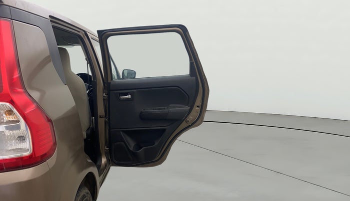 2021 Maruti New Wagon-R VXI 1.0, Petrol, Manual, 46,758 km, RHS Rear Door