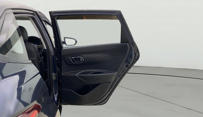 2022 Hyundai NEW I20 MAGNA 1.2 MT, Petrol, Manual, 9,348 km, RHS Rear Door