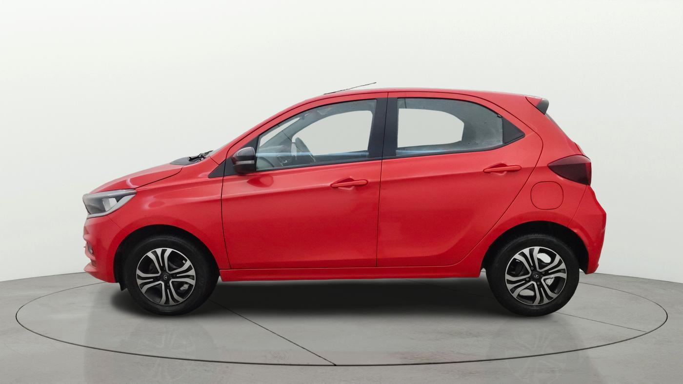 2024 Tata Tiago XTA PETROL, Petrol, Automatic, 35,199 km, Left Side