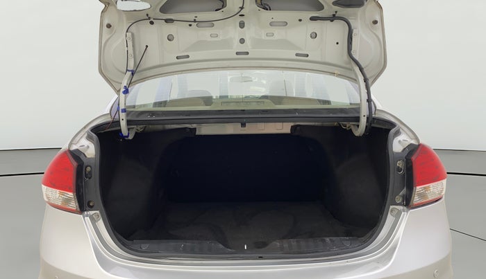 2016 Maruti Ciaz VXI, Petrol, Manual, 31,229 km, Boot Open Zoomed View