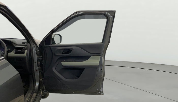 2025 Tata PUNCH Adventure Plus, Petrol, Manual, 11,640 km, RHS Front Door