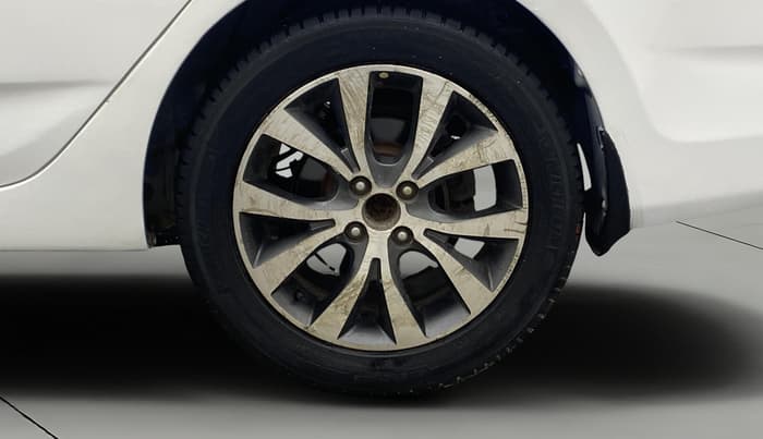 2013 Hyundai Verna FLUIDIC 1.6 VTVT SX, Petrol, Manual, 92,274 km, Left Rear Wheel