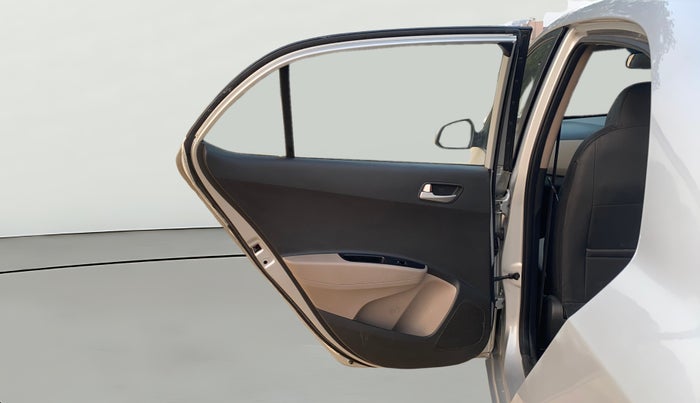 2014 Hyundai Xcent S 1.2, Petrol, Manual, 1,29,125 km, LHS Rear Door