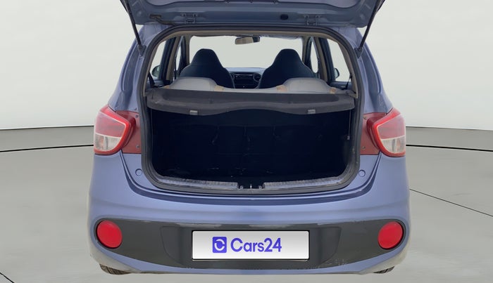 2017 Hyundai Grand i10 MAGNA 1.2 KAPPA VTVT, Petrol, Manual, 59,818 km, Boot Open Zoomed View