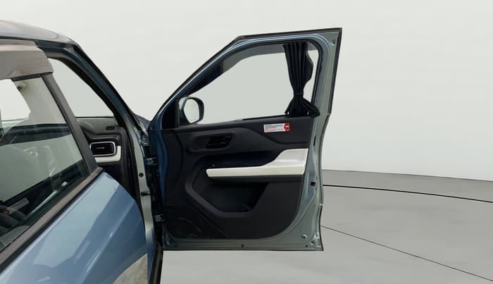 2021 Tata PUNCH ACCOMPLISHED AMT, Petrol, Automatic, 27,461 km, RHS Front Door