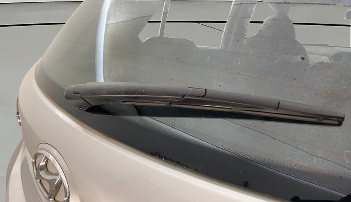 2015 Hyundai Grand i10 ASTA (O) 1.2 KAPPA VTVT, Petrol, Manual, 71,429 km, Rear Wiper