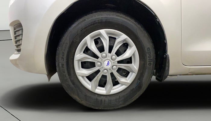 2018 Maruti Swift VXI, Petrol, Manual, 42,649 km, Left Front Wheel