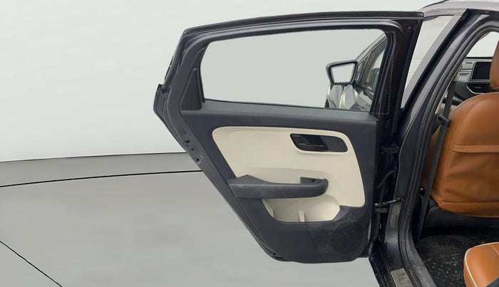 2021 Tata ALTROZ XT PETROL, Petrol, Manual, 61,416 km, LHS Rear Door