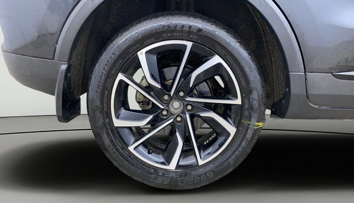 2023 MG ASTOR SAVVY 1.3 TURBO AT S RED, Petrol, Automatic, 32,722 km, Right Rear Wheel