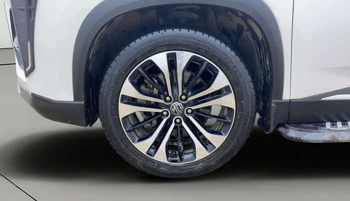 2023 MG HECTOR SMART EX 1.5 PETROL TURBO CVT PETROL, Petrol, Automatic, 25,752 km, Left Front Wheel