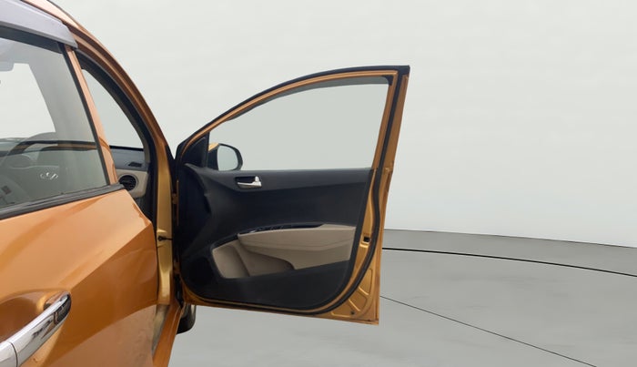 2016 Hyundai Grand i10 ASTA 1.2 KAPPA VTVT, Petrol, Manual, 54,873 km, RHS Front Door