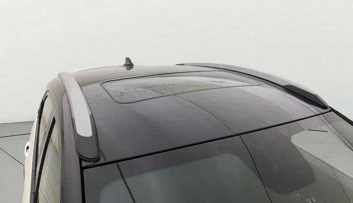 2023 Tata NEXON FEARLESS SUNROOF AMT DUAL TONE 1.5 DIESEL, Diesel, Automatic, 43,327 km, Roof