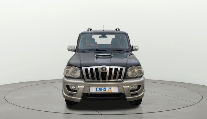 2013 Mahindra Scorpio VLX 2WD AIRBAG, Diesel, Manual, 1,44,881 km, Front