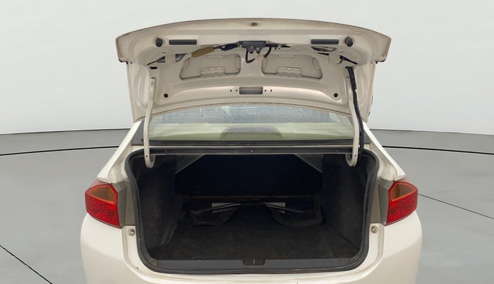 2016 Honda City 1.5L I-VTEC V MT, Petrol, Manual, 96,434 km, Boot Door Open