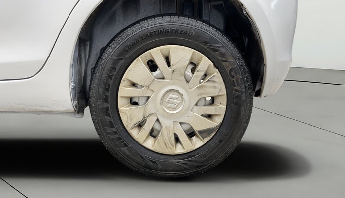 2016 Maruti Swift LXI (O), Petrol, Manual, 58,243 km, Left Rear Wheel