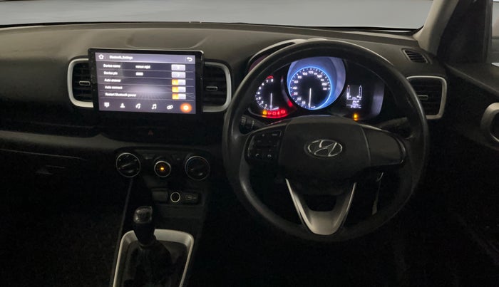 2021 Hyundai VENUE S 1.2, Petrol, Manual, 34,800 km, Steering Wheel Close Up