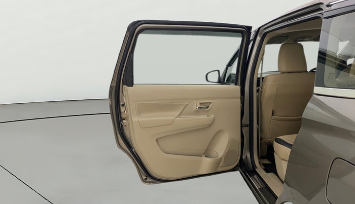 2019 Maruti Ertiga ZXI+ SHVS, Petrol, Manual, 1,02,931 km, LHS Rear Door