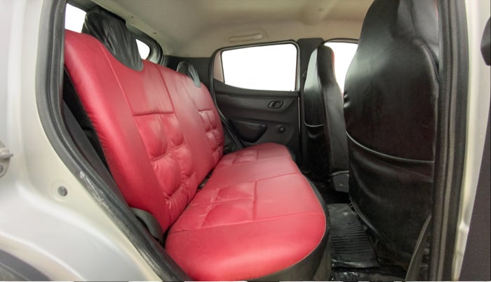 2016 Renault Kwid RXT 0.8, Petrol, Manual, 54,630 km, Right Side Rear Door Cabin