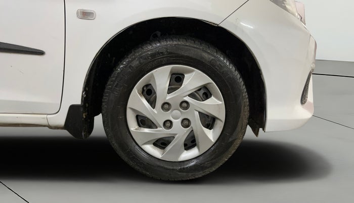 2017 Honda Amaze 1.2L I-VTEC S, CNG, Manual, 58,319 km, Right Front Wheel