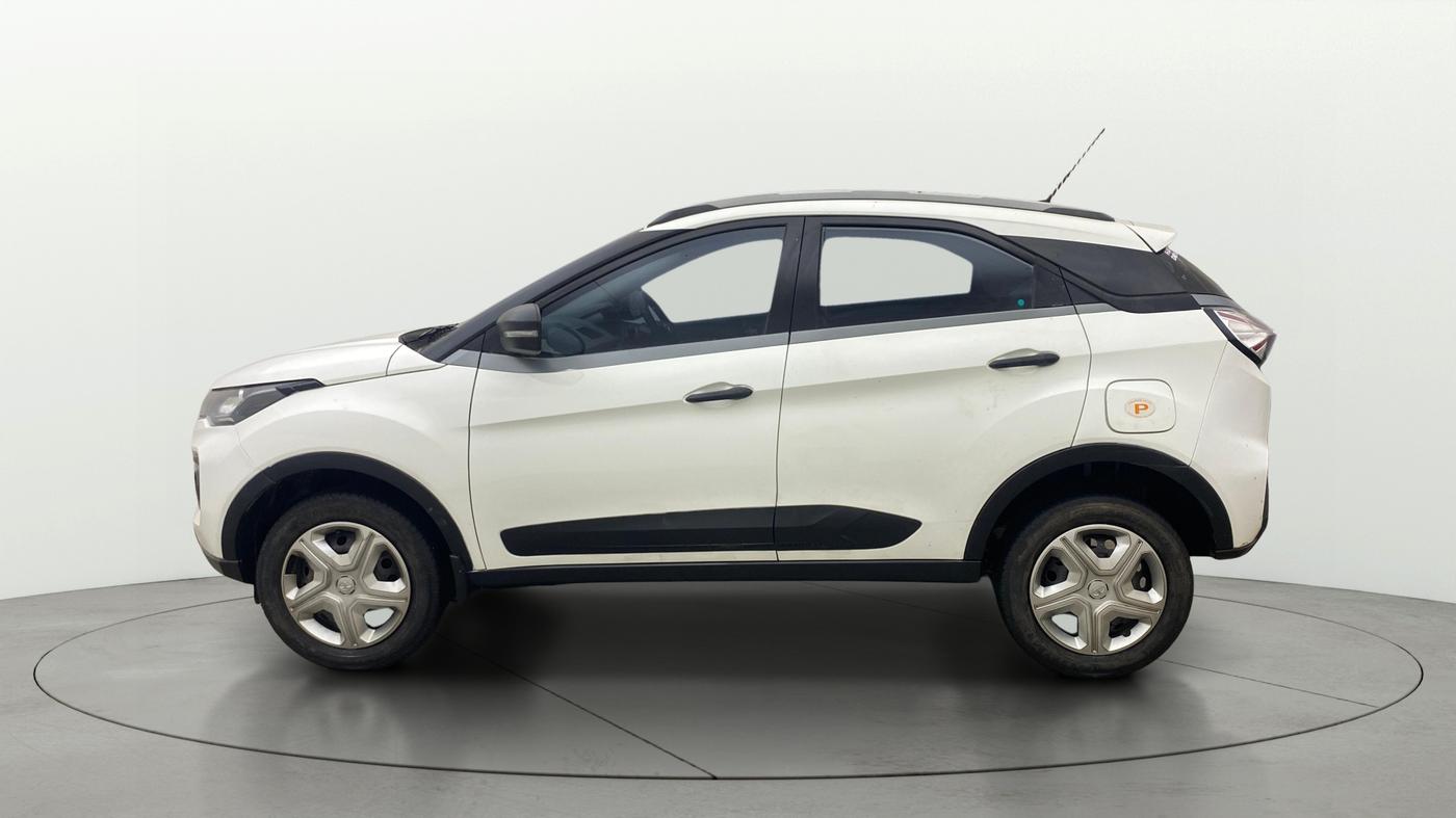 2021 Tata NEXON XM PETROL, Petrol, Manual, 49,909 km, Left Side