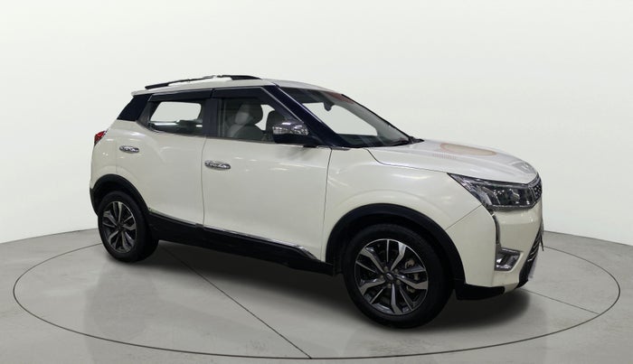2022 Mahindra XUV300 W8 (O) 1.2 PETROL, Petrol, Manual, 73,373 km, SRP