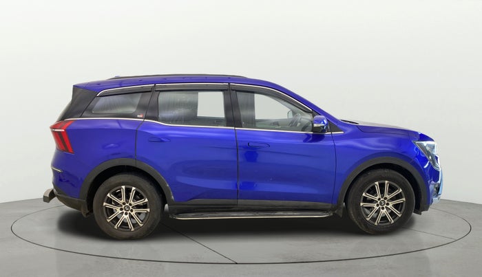 2022 Mahindra XUV700 AX 7 LUXURY D MT 7 STR, Diesel, Manual, 58,100 km, Right Side View