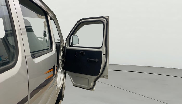 2021 Maruti Eeco 5 STR WITH A/C+HTR, Petrol, Manual, 17,227 km, RHS Front Door