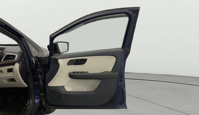 2024 Tata ALTROZ XM PLUS PETROL, Petrol, Manual, 23,470 km, RHS Front Door