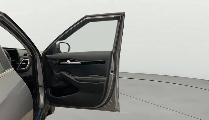 2019 KIA SELTOS GTK 1.4 PETROL, Petrol, Manual, 74,395 km, RHS Front Door