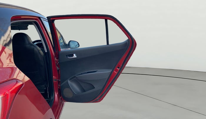 2018 Hyundai Grand i10 SPORTZ 1.2 KAPPA VTVT DUAL TONE, CNG, Manual, 65,557 km, RHS Rear Door