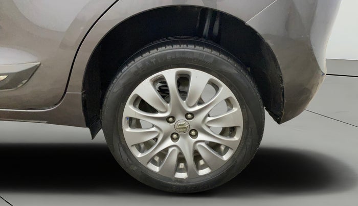 2017 Maruti Baleno ALPHA PETROL 1.2, Petrol, Manual, 87,900 km, Left Rear Wheel